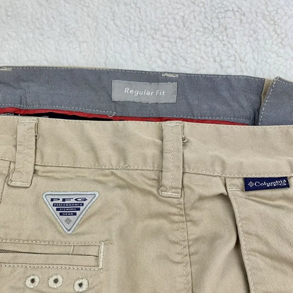 Columbia Men's Fishing Chino light Tan‎ Shorts, Size XXL, PFG, 100% Cotton